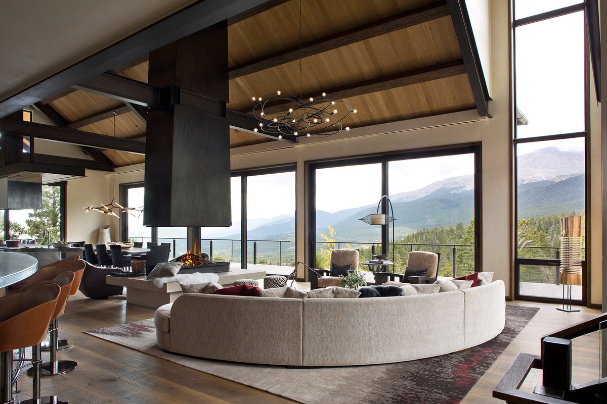 sriarchitect's tweet photo. Designing homes in the mountains is almost always about designing for a view. 

#architect #architecture #vailarchitect #mountainhomes #luxuryhomes #mountainviews #homewithaview #architecturaldesign #views #luxurymountainhome #homesweethome #coloradoliving #mountainliving https://t.co/Iheymeotig