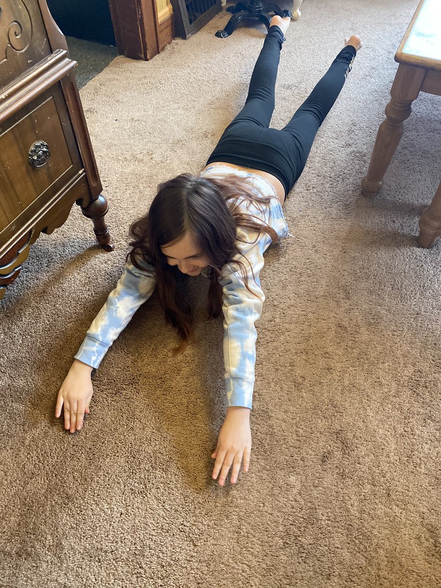 RedheadKy23's tweet photo. Completed her gym assignment and participated in the #FLSDSpiritWeek
Superman stretch for the win 😂
#forfairbanks https://t.co/5gFZNbaxzO
