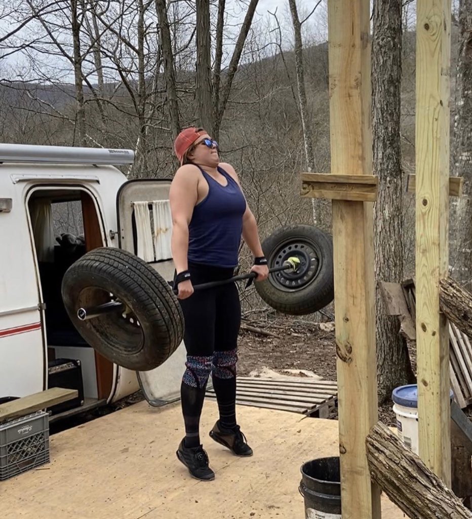 CoachGuyton's tweet photo. It’s a bummer to be away from the team but it’s been great to see them figure out how to still train 

these are athletes who aren’t on scholarship, most of their friends are unfamiliar with 🏋️‍♂️ and pay to get into the gym 

Wanted to share the various gym setups 

1: outside 🌞 https://t.co/R5OldrulWP