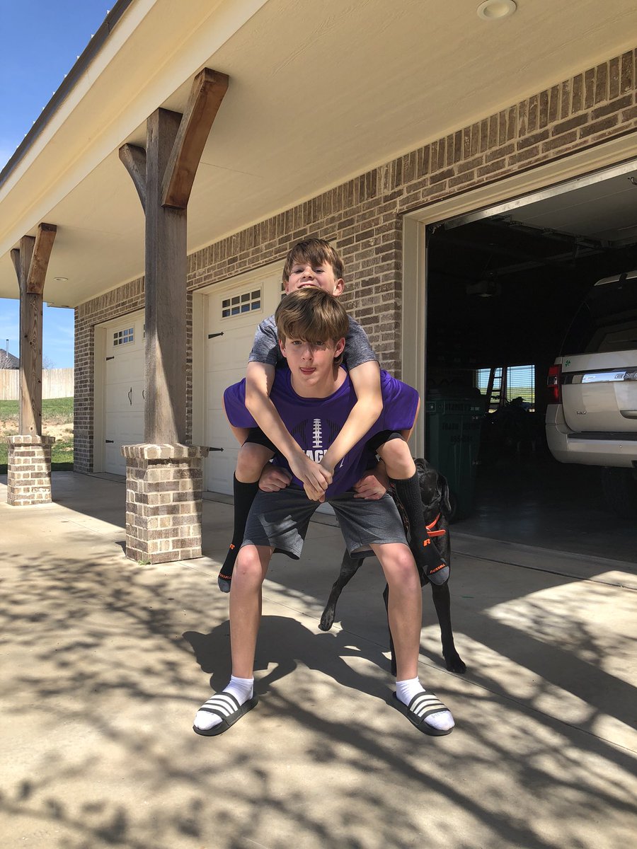LindseyWing3's tweet photo. @CanyonJHBoys Walt &amp; Wyatt doing some squats....brother style!! #feeltheburn #lovingthesunshine #puttinginthework #missingtheeagles https://t.co/9EXI6JgDmr