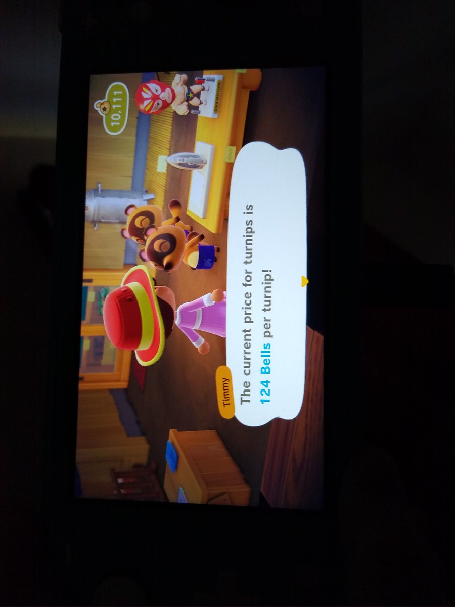 mjphelps's tweet image. Anyone in Southern Hemisphere want to visit each other's islands? Turnip price is 124 Bells today in my island. Direct message me