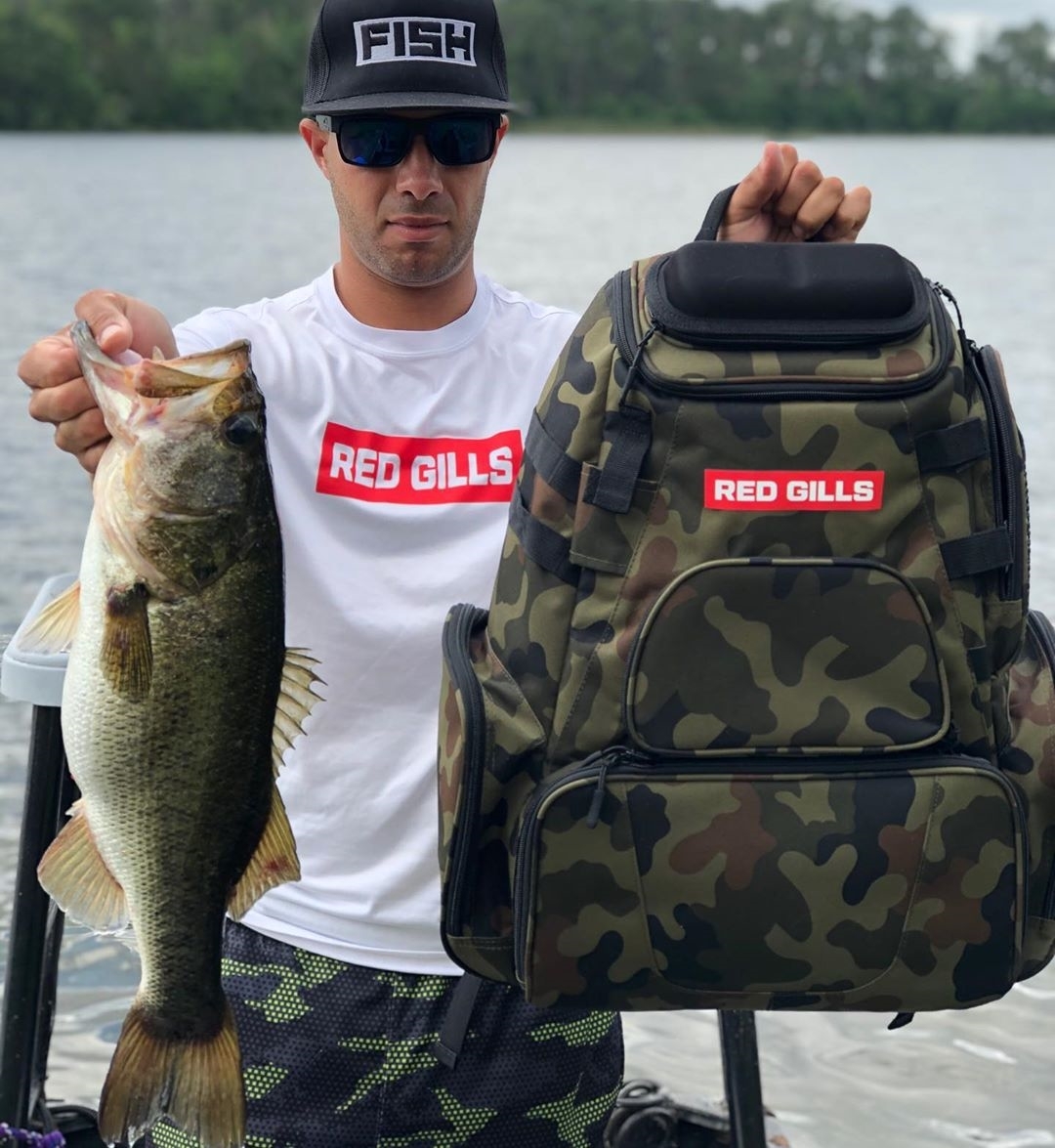 red gills fishing backpack