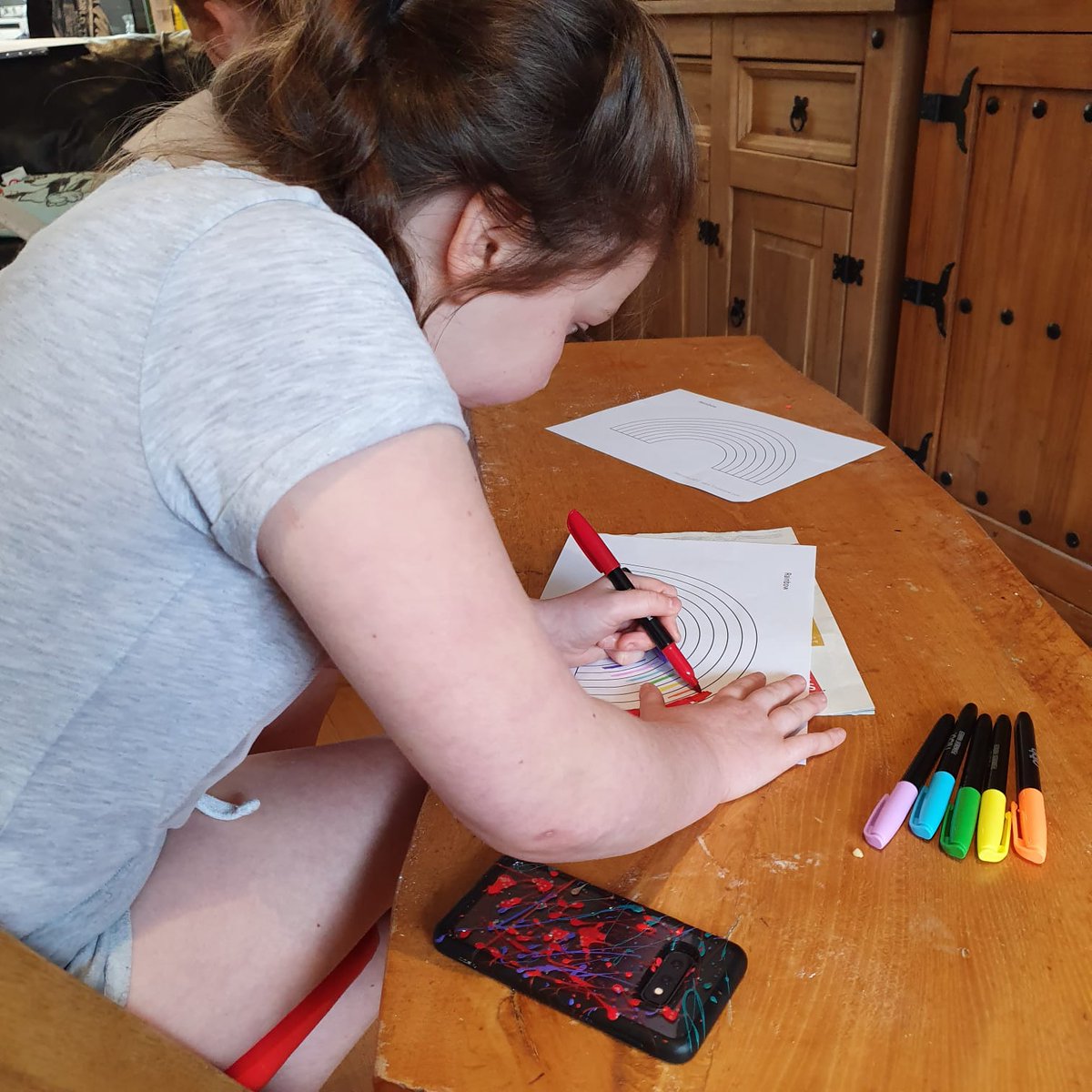 eejitwisdom's tweet photo. @YewTreeSandwell Caitlin colouring her rainbow for her didplay https://t.co/msijoIe5i4