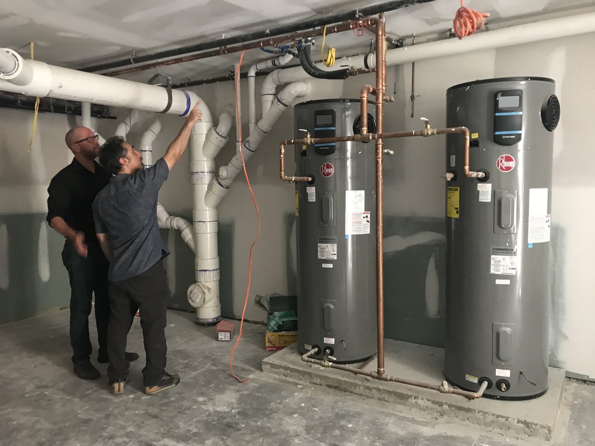 MontePaulsen's tweet photo. Two of my heroes will present at the Global Passive House Happy Hour tomorrow night. Tim McDonald, pictured below, is one. You'll have to join us Weds at 7 pm Eastern (4p Pacific) to meet the other. @NewJerseyPH @NYPassiveHouse @PassiveHouseMA Register at: https://t.co/geDCpns381 https://t.co/t9O55KWMWg