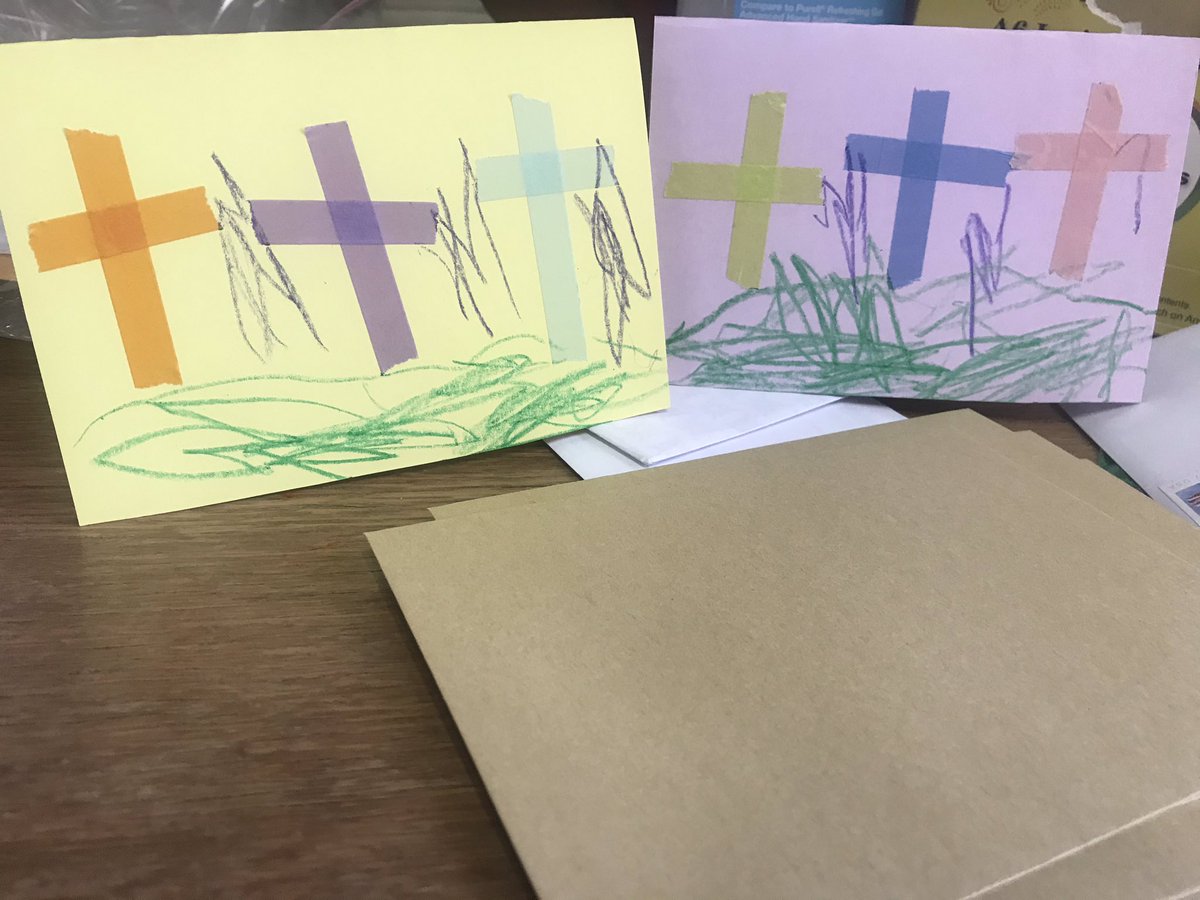 SMSSchool3510's tweet photo. Look at how many smiles you will be sharing with these beautiful handmade Easter Cards for our homebound parishioners! Thanks friends! #smsfriends #behumble #besimple #bringjoytoothers @EvangelistALB @RCDASupt @CatholicEdNYS @RCDASchools @AlbanyDiocese @SienaCollege https://t.co/XHrPFDY6LB