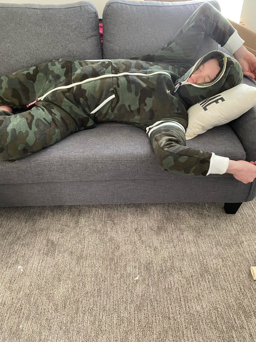 SeattleWolf's tweet photo. Itโs #WolfSpiritWeek and today is Pajama Day! Iโm taking my afternoon nap in my onesie ๐ Are you rocking your PJโs today?? -@AlekOnTheRadio https://t.co/YFaOm3AHmJ
