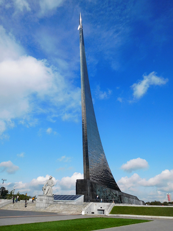 Памятник первому полету в космос