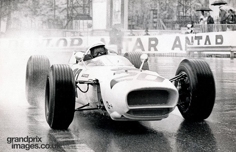 GrandPrixImages tweet media