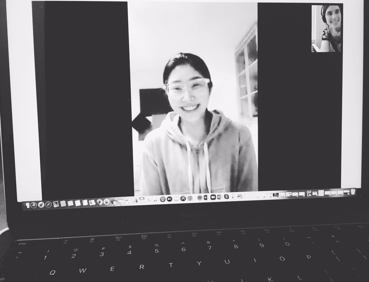 LisaGarySings's tweet photo. With one of my incredible virtual voice students!  My students truly brighten my day + their drive to keep learning during this challenging time inspires me to do the same.  If anyone would like a singing lesson, I’d be happy to meet you online!  I teach all ages 🤓🎤. https://t.co/Nzzw3zKHdy