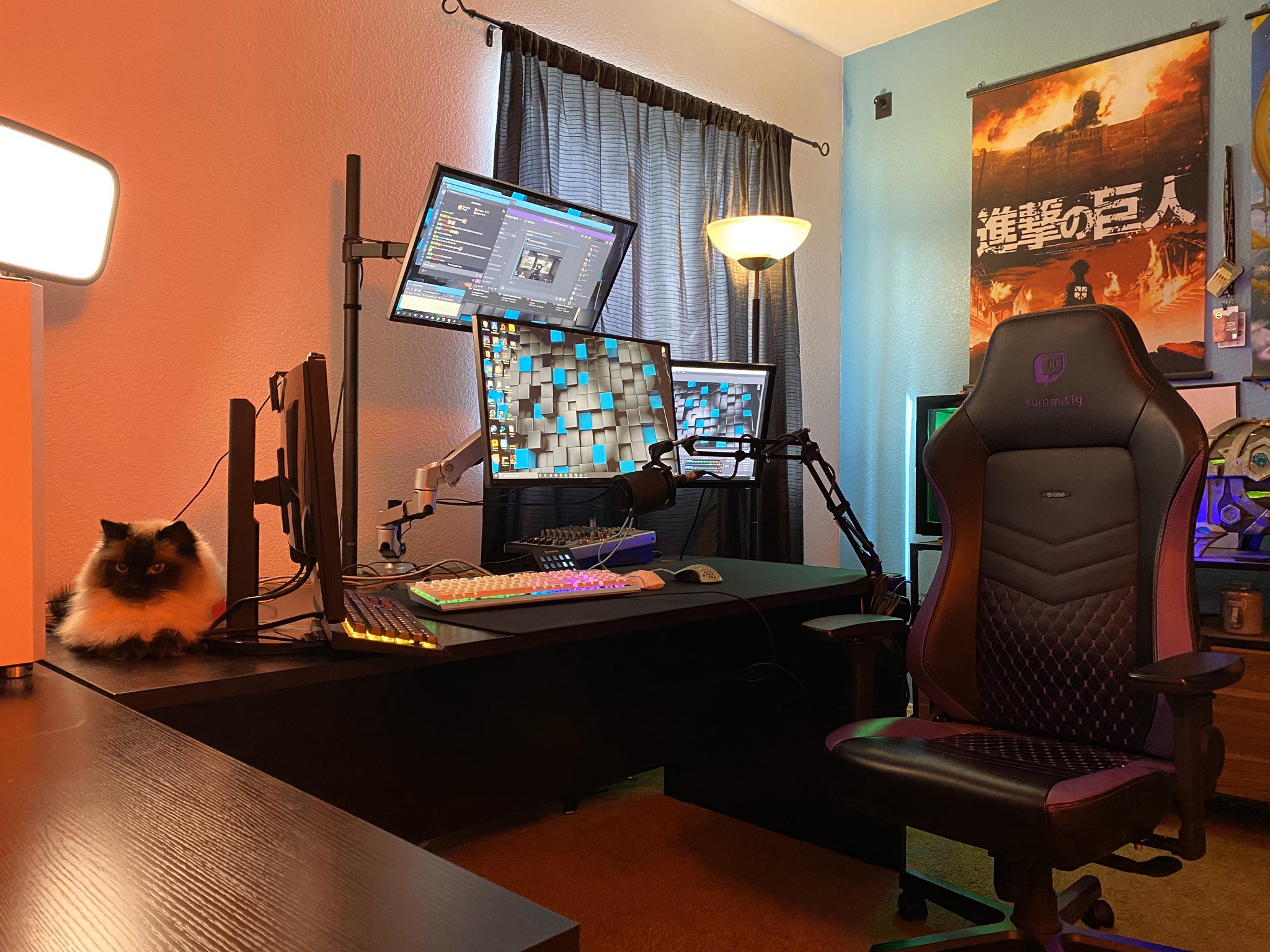 Summit1g gaming chair hot sale