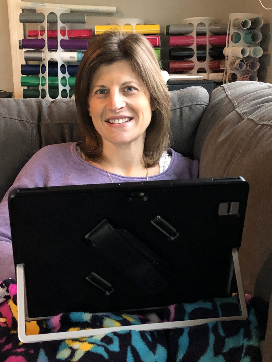 A_kyle1's tweet photo. Day 2 of virtual spirit week. Forget the desk behind me, the corner of the couch is much cozier! #avonstayingstrong https://t.co/89IAi1luFZ