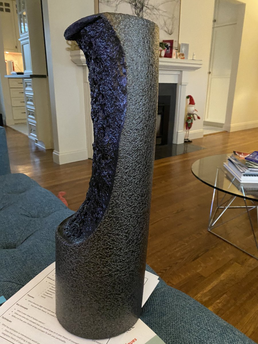 MichaelWhelton's tweet photo. This used to be an Everlast Roller before it got too close to the fireplace. #trainingFail https://t.co/xtZzHabgwi