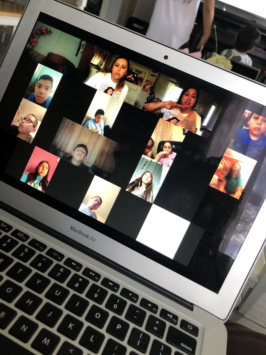 ruby_rsanchez20's tweet photo. Today we virtually celebrated the life of Selena 25 years after her tragic death. We read about how she has still influenced us as Latino Americans today. Students shared how she has influenced us all. #Selena25 #rannfamily @DISDRann https://t.co/H4MCmuyhL8