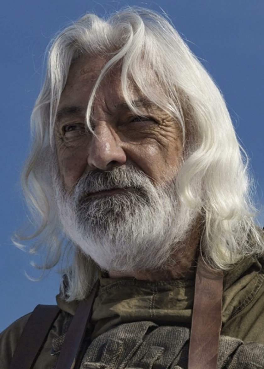 WookOfficial's tweet photo. We're sad to report that Star Wars actor Andrew Jack has passed away after contracting COVID-19. 

Andrew Jack was dialect coach on The Force Awakens, played Major Caluan Ematt in TFA and The Last Jedi, and voiced Moloch in Solo: A Star Wars Story. 

https://t.co/cv2D930Bcj https://t.co/lxM7ScRbfL