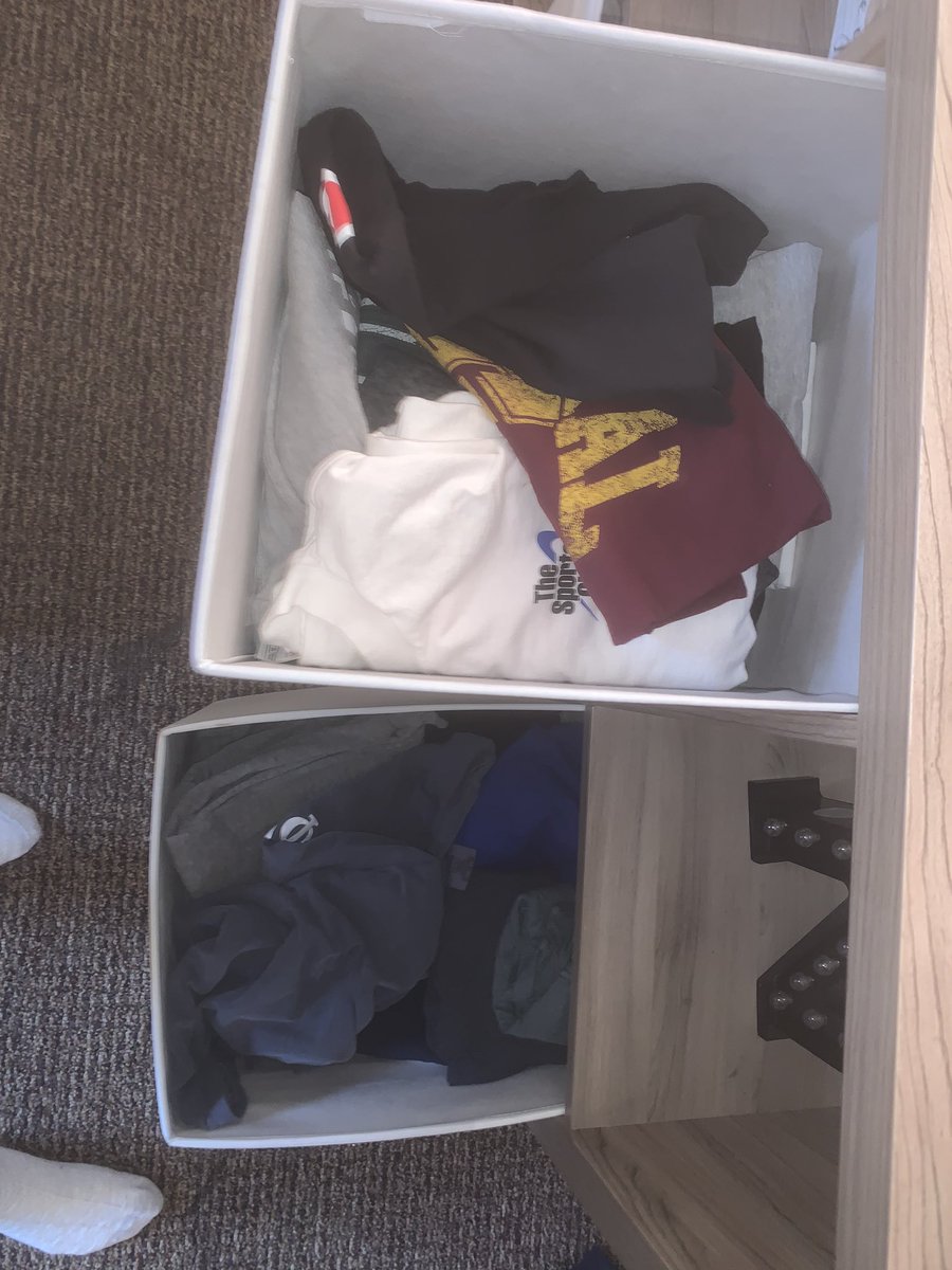 NPetracaj's tweet photo. My t shirt drawer is always cluttered and filled with so many shirts I don’t wear. I was able to de clutter and organize it!!! #hcadulting https://t.co/K8XSX5neUp