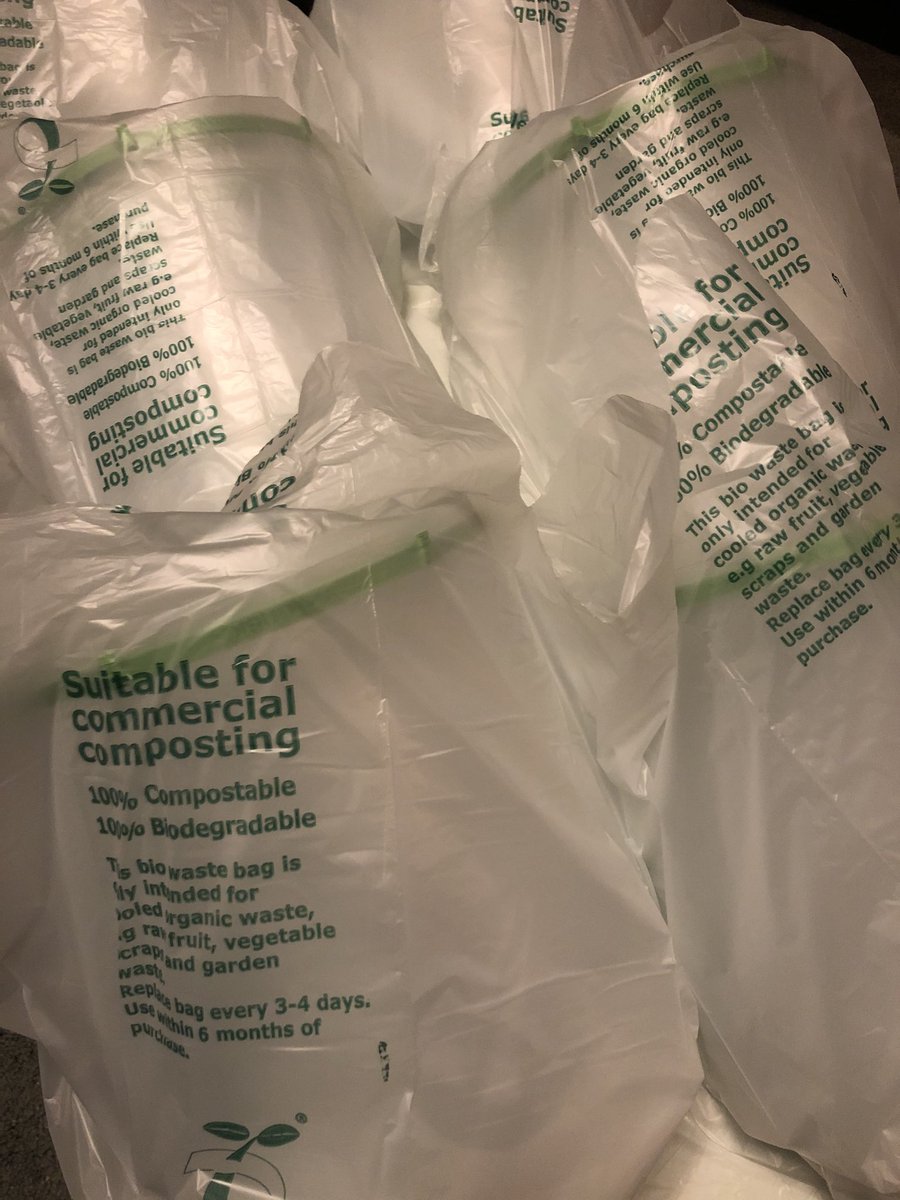 BeverlyMaloney's tweet image. 3D printed Batch #1 complete - 20 shields packed and ready in ‘green’ bags to go to community health care and pharmacy staff and care workers to start off with @RHSSuffolk @DT_RHS ⁦@MtreeSTEM⁩ ⁦@STEM_RHS⁩ ppeshortage #helpingthenhs #engineeringinaction #DTrocks