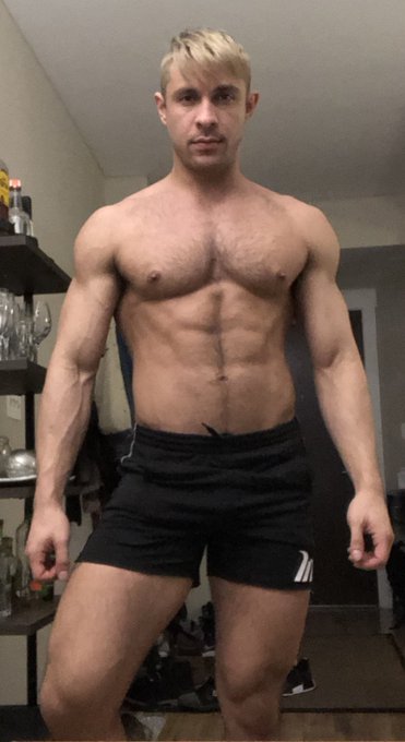 I'm getting it hard!!  But guess how many I get???  https://t.co/cffqSeSWI5 https://t.co/1zTUzxhXXd<a href="/tag/valentinpetrov"class="tags"><span>#valentinpetrov</span></a>