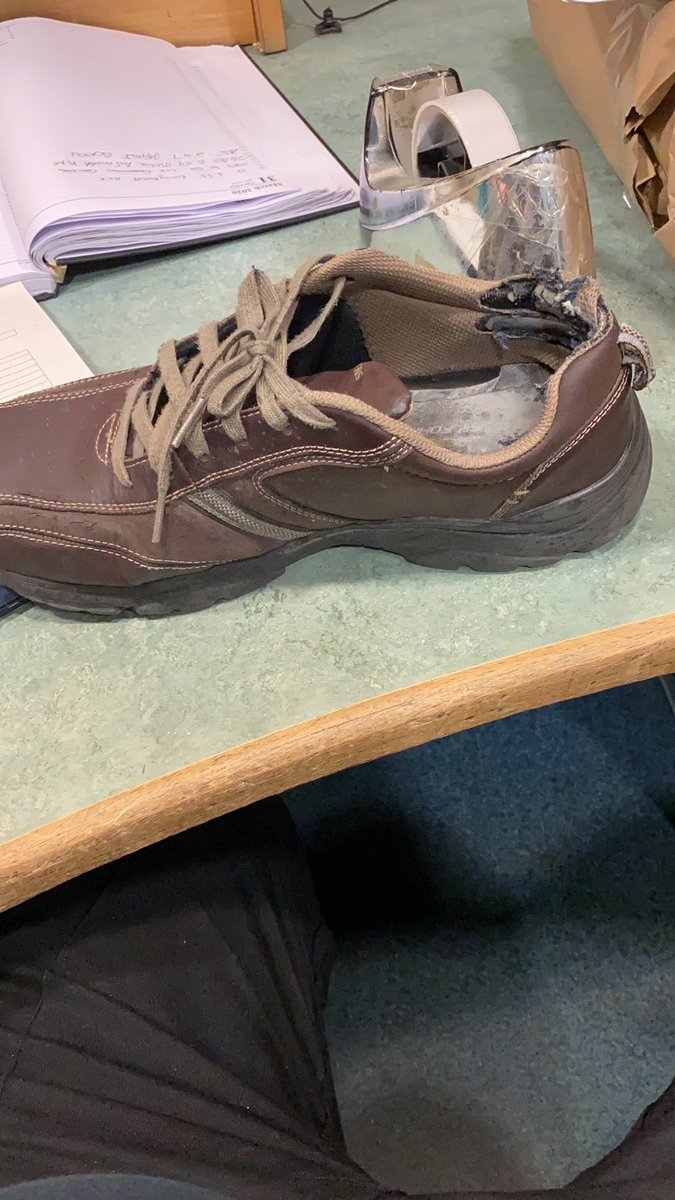 skechers blue light discount