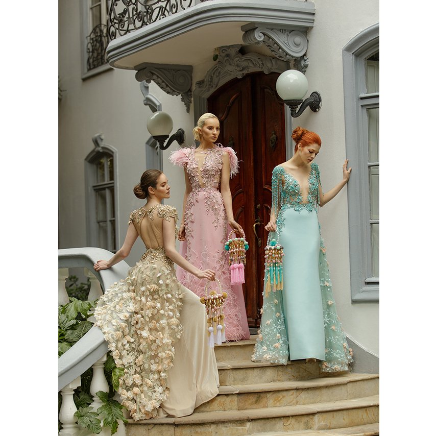 inspanishmgz's tweet photo. Colección VICTORIA SS20      
Pulsa https://t.co/luqheDkIE7

Foto #JonCadena Diseñador @NIDALMODA
#fashiondesigner #collection #look #model #fashionphotography #fashion #spanishinfluential https://t.co/YNw6X4EJTS