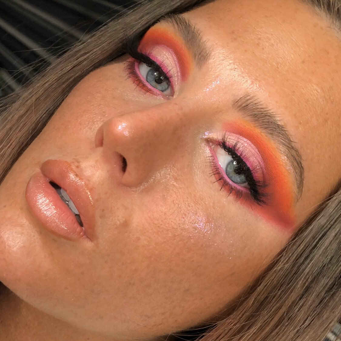 psychedelime's tweet photo. @milkmakeup me myself and i 👇🏽👇🏽✨ https://t.co/fLbWEWtE00