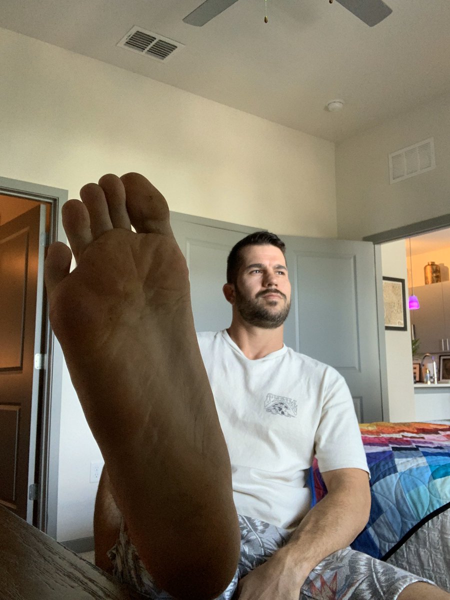 Feet master jax Serving As