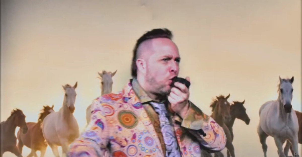 CritRoleFaces's tweet photo. When the bard decides to multiclass to ranger. #CriticalRole @executivegoth https://t.co/fEp2ICCRtb