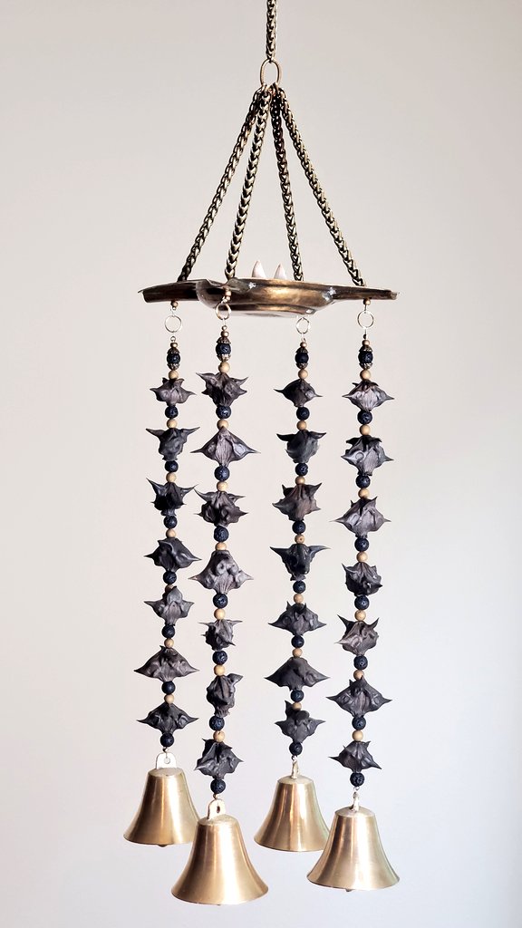 Jay_Ordog's tweet image. I made these incense burners New Years Day. Brass, seven devil's pods (one for each of The Tenets), and beads of pyrite or dyed wood.

@satanicpsalms @satanic_temple_ @LucienGreaves @temple_salem
#Satanism #witchcraft