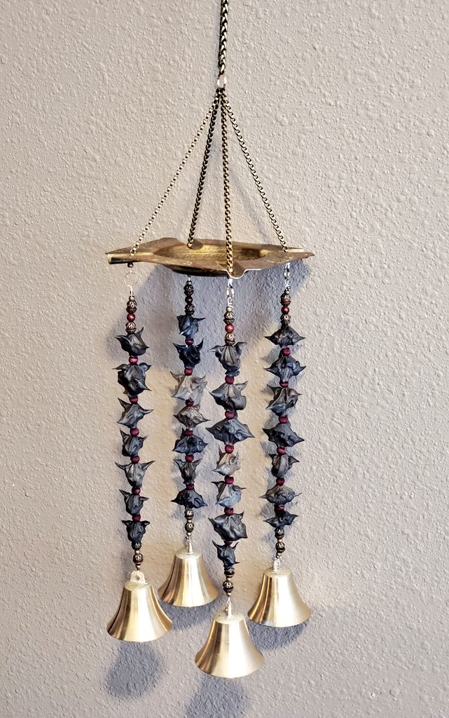 Jay_Ordog's tweet image. I made these incense burners New Years Day. Brass, seven devil's pods (one for each of The Tenets), and beads of pyrite or dyed wood.

@satanicpsalms @satanic_temple_ @LucienGreaves @temple_salem
#Satanism #witchcraft