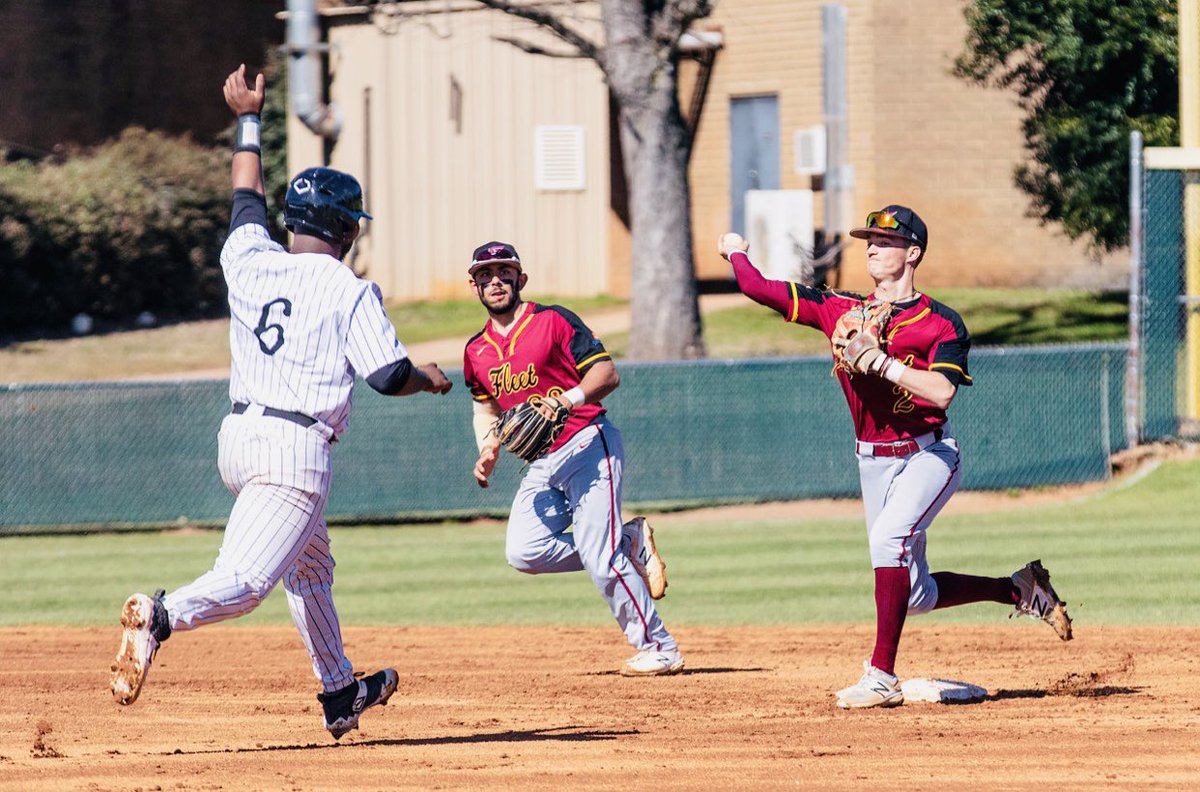 FleetBaseball's tweet photo. 2020 Erskine Baseball Awards: 
Day 3 

Team Stat: 
Double Plays 20 
National Rank #7 
@FleetBaseball 

Conference Rank #1 
@ConfCarolinas 

2020 Gold Glove Player Award: 
Sr. OF Trevor Lesane 
@TL_lesane 

#LeatherWins #ECBSB https://t.co/bbROk2Lngh