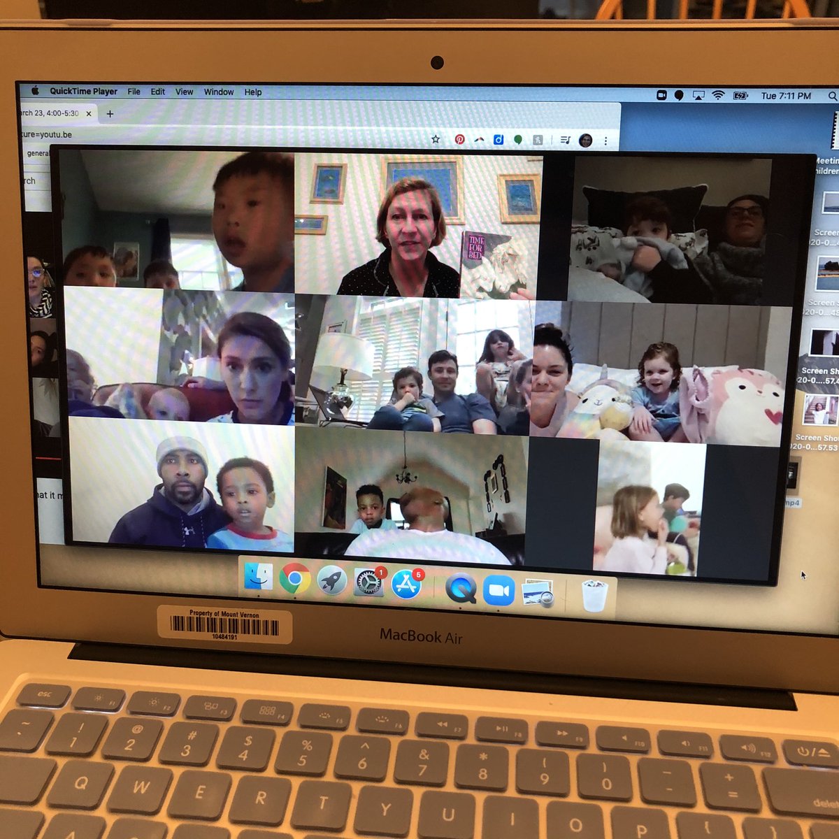 Liz Aull tweet media