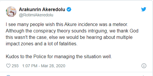 🇳🇬 NİJERYA:
Ülkeye #meteor düştüğüne dair sosyal medyada çıkan haberlerin gerçeği yansıtmadığı bildirildi. Ülkenin güneyinde patlayıcı yüklü bir kamyonun infilak ettiği açıklandı. Bölgenin yetkililerinden A. Akeredolu konu ile ilgili daha önce bilgi paylaştığı bildirildi👇