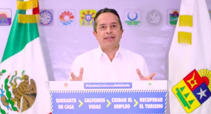 Noticaribe's tweet photo. “LA SANA DISTANCIA NO ES SUFICIENTE… ¡QUÉDATE EN CASA!”: Mensaje del Gobernador @CarlosJoaquin en el que anuncia nuevas y más fuertes medidas de movilidad en Quintana Roo para contener la propagación del coronavirus https://t.co/IstKJXyitp https://t.co/SfyU0T7X1q
