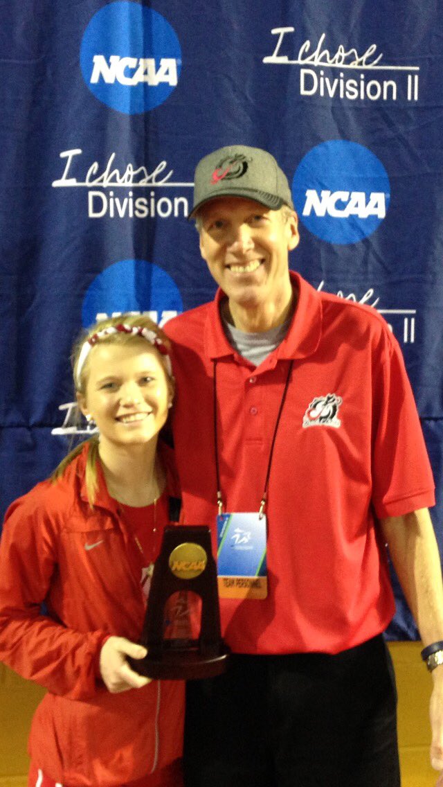 bergstroms's tweet photo. @hlwwxc @LAKERSHLWW @MSUM__XCTF @UMMCougarTFXC @GoJacksTFXC Thanks @hlwwxc for the nomination. I will post pictures and donate $20 locally. #DragonTrackandField #raisethebar https://t.co/i6ZZES5meS