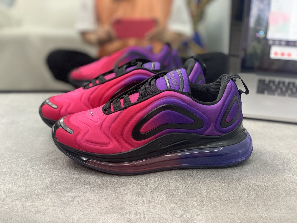catingahype's tweet photo. Nike Air Max 270 

💵 Boleto/ cartão/ depósito
📫 Frete grátis para todo Brasil.
📢 Para mais informações: DM

#nike #nikebrasil #airmax270 #tenis #hype #hypebrasil #nikebr https://t.co/Xln3TOFi9H