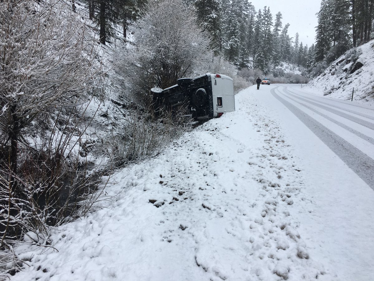 HarneyCoSheriff's tweet photo. While tomorrow may be April 1st, you should still be prepared for inclement weather.  We responded to this single vehicle crash this morning on Hwy 395 N in #HarneyCounty. #orwx https://t.co/kQpZmZ0t1w