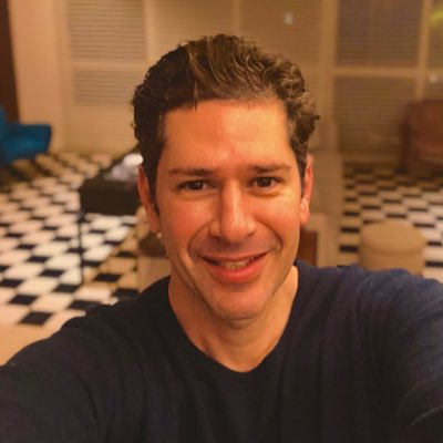 arielgrunkraut's tweet photo. #NovaFotoDoPerfil https://t.co/XQORZ0YP1q