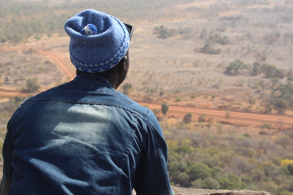 dymencharles's tweet photo. On se rend compte de la valeur d’une chose lorsqu’on la perd. Nostalgique de ces moments de #liberté et de rencontre riche à #kedougou #Senegal 
#Covid_19 #mediamensonge #Confinement #couvrefeu #kebetu https://t.co/j6haDNvzw9