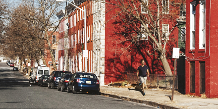 "A tender portrait of human connection and a love story with a difference which is sure to charm and delight Tyler fans."

<a href="/Scottwhit27/">Scott Whitmont</a> reviews Redhead by the Side of the Road by the inimitable Anne Tyler --&gt; bit.ly/3bRV2Pp | <a href="/PenguinBooksAus/">Penguin Books Aus</a>