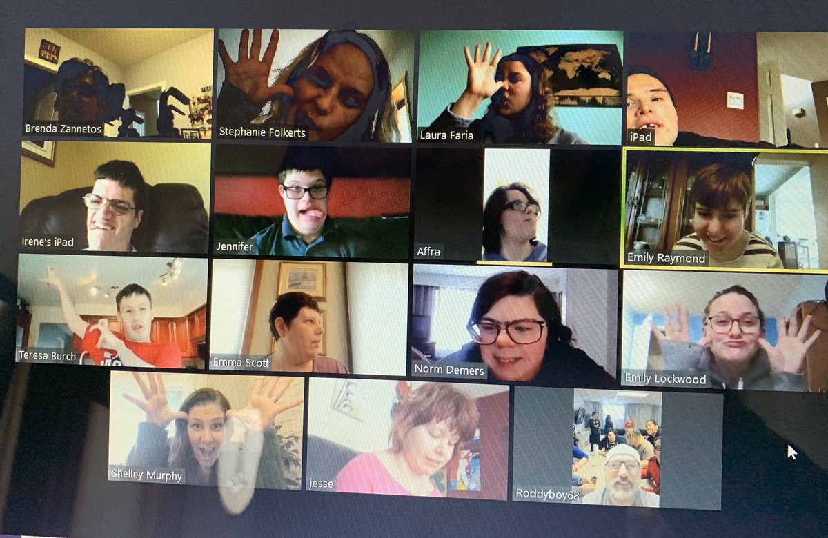 AIMkitchener's tweet photo. We 💜 technology!! (And all of these silly faces! 🤪)
.
.
.
.
#dowhatyoucanto #stayconnected #lemonstolemonade #beamazing #nolimits #AdultsInMotion https://t.co/YIHRONUytH