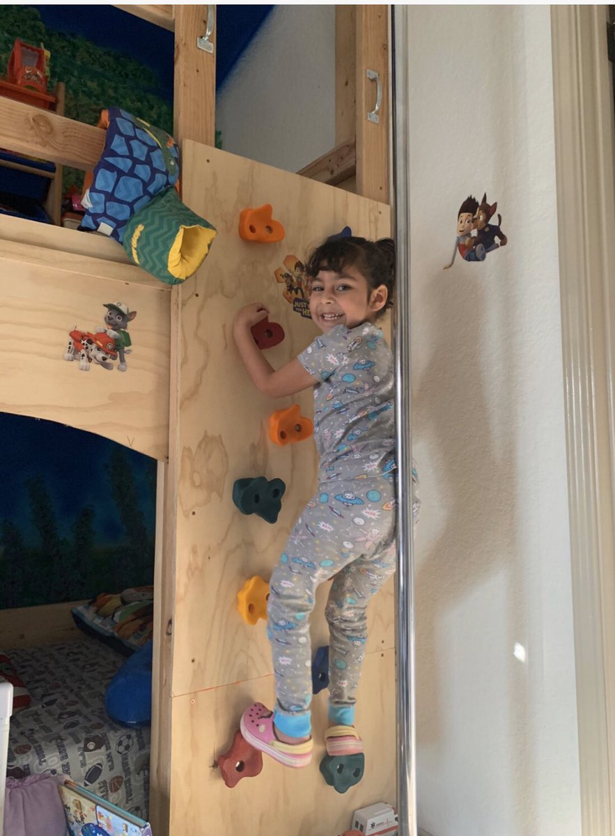 Aggielinda87's tweet photo. @NISDMurnin #MurninSpiritWeek Day 2 another Pre-K/ECSE Collab. Student Exercising! Kora-rock climbing in her room & jumping jacks. What a fun way to exercise! https://t.co/orv8t7UbJe