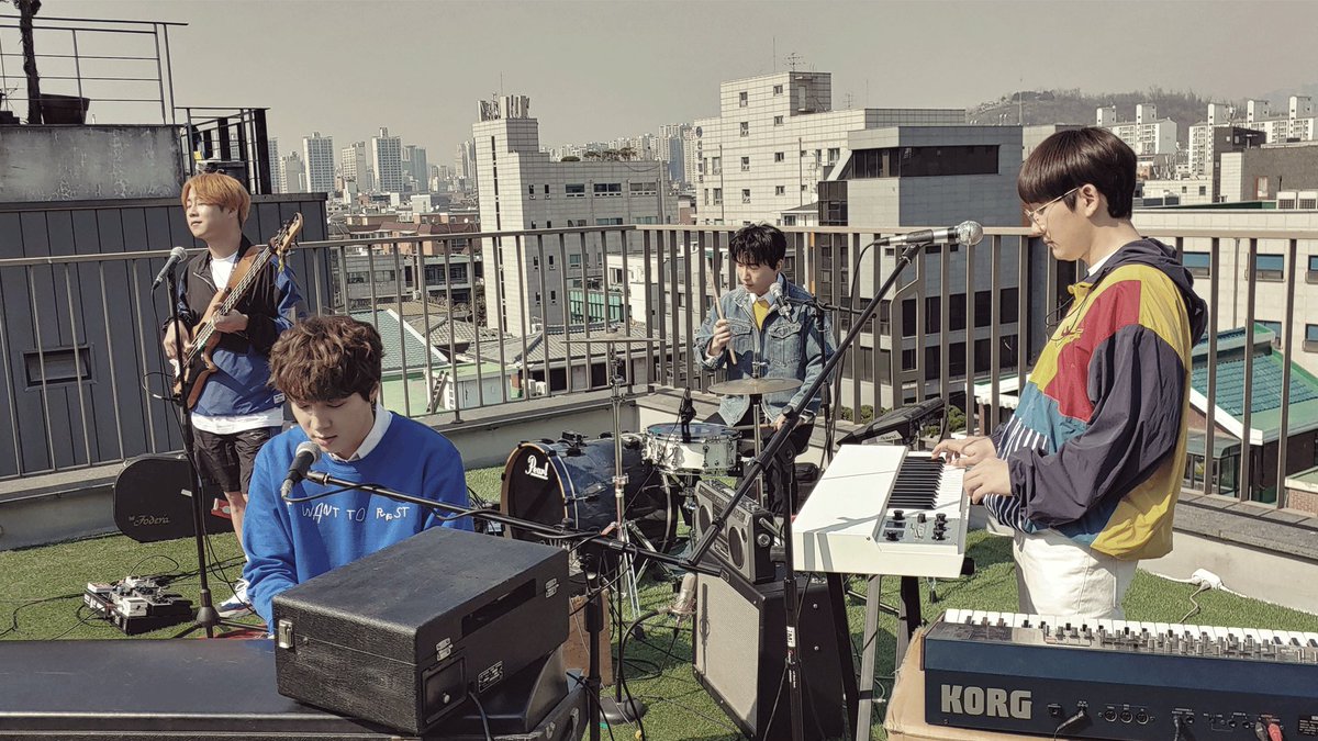 Band_DICKPUNKS's tweet photo. [📸] 딕펑스 신곡 M/V 촬영 현장
4월 중순에 만나요!

#딕펑스 #DICKPUNKS https://t.co/18p983vIx3