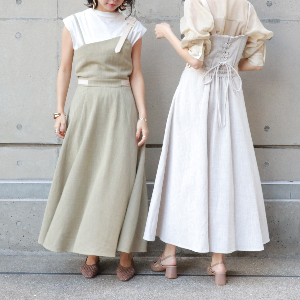 Randa Official No Twitter 予約や展示会で大人気のワンピースが入荷しました インナー次第で様々なコーディネートを楽しんでいただけます ショルダーやウエスト部分に使用したフェイクレザーのベルトや バックレースアップのデザインなどこだわりの詰まった