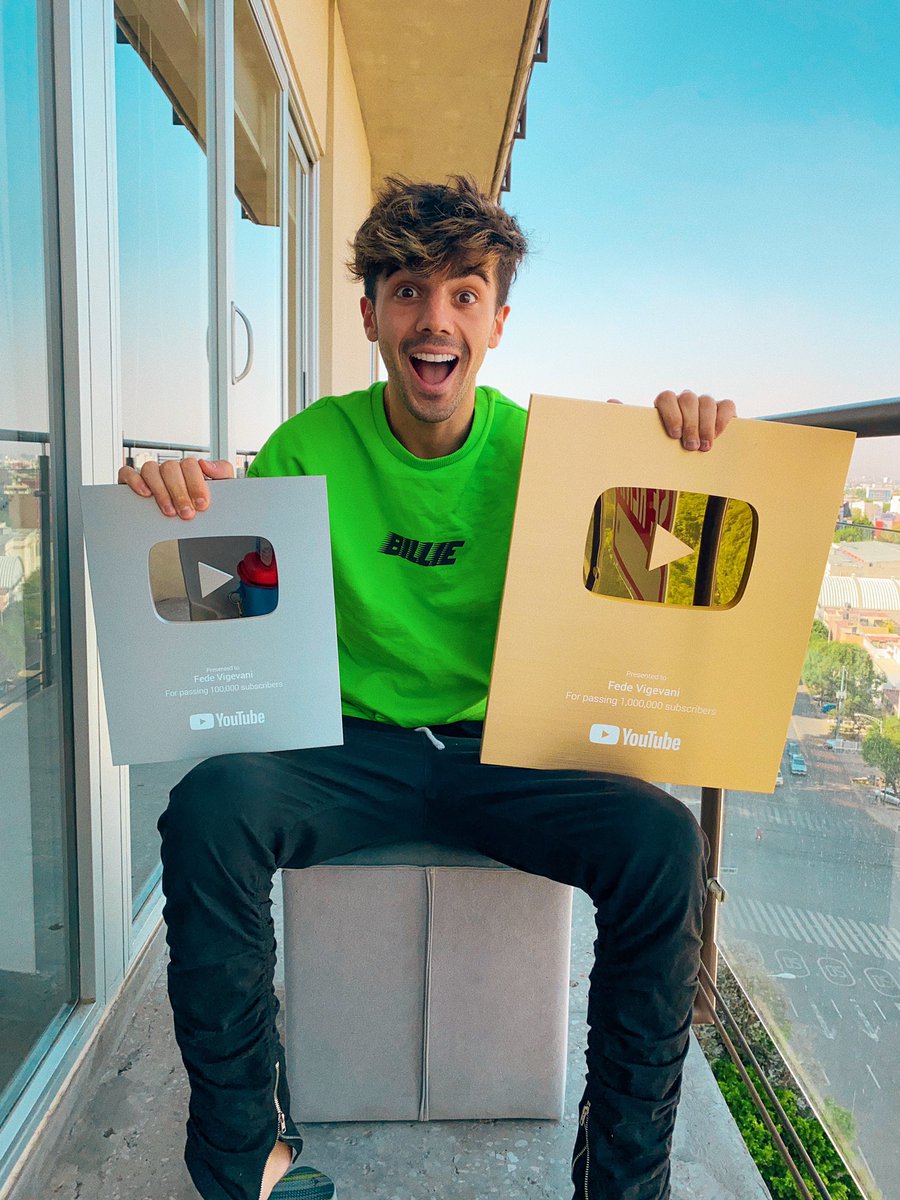 fedevigevani's tweet photo. Hasta los 10 MILLONES no paramos! https://t.co/2dDdQcI089