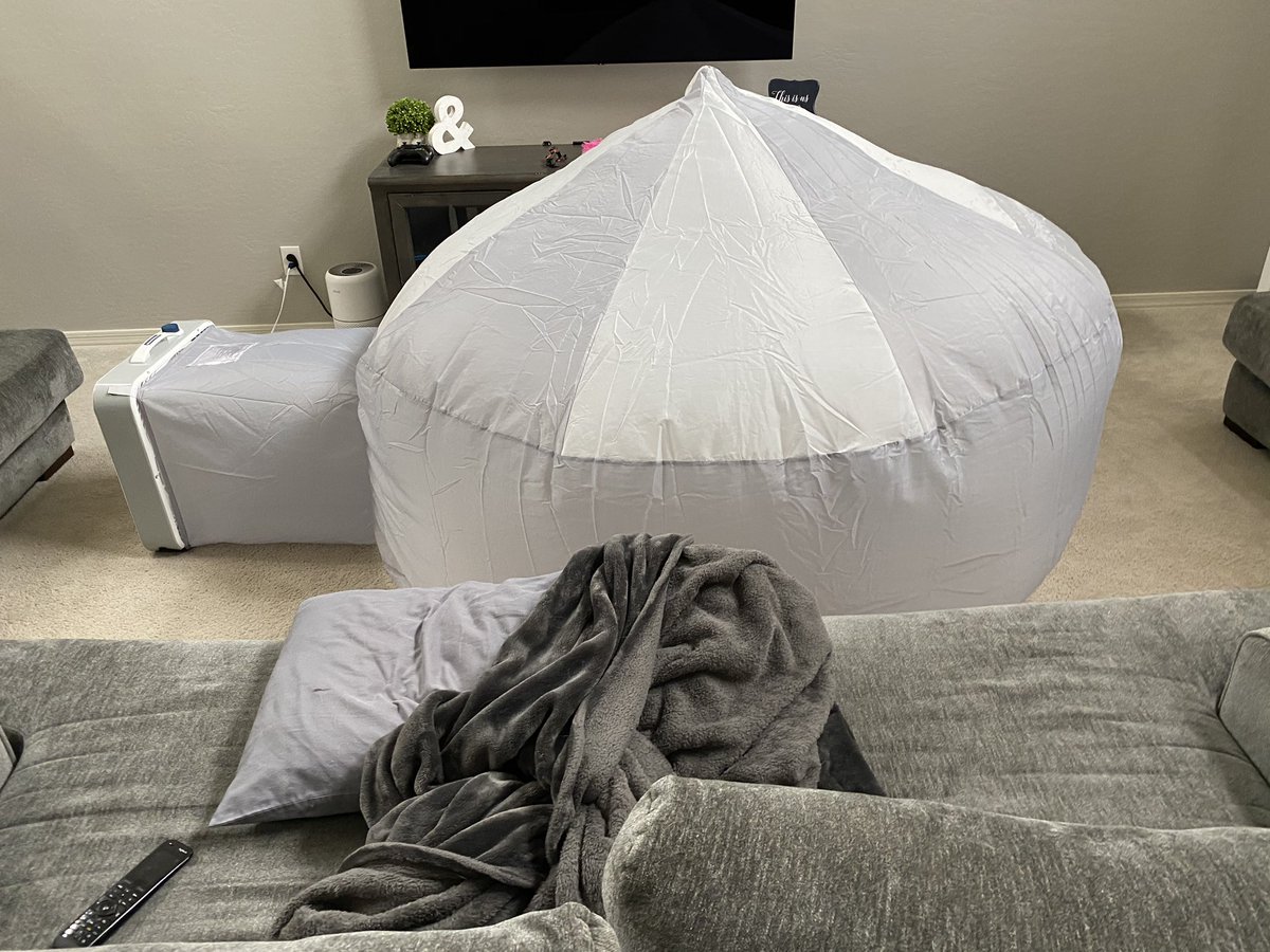 elizabetherwin's tweet photo. Parent COVID PSA: Need something to contain your tiny humans and give you a break from building pillow forts? I present, the best quarantine purchase to date. The Original AirFort Build A Fort in 30 Seconds, Inflatable for Kids, Gray/White https://t.co/yxR0re5tTq #NotAnAd https://t.co/a3mGxPXFwj