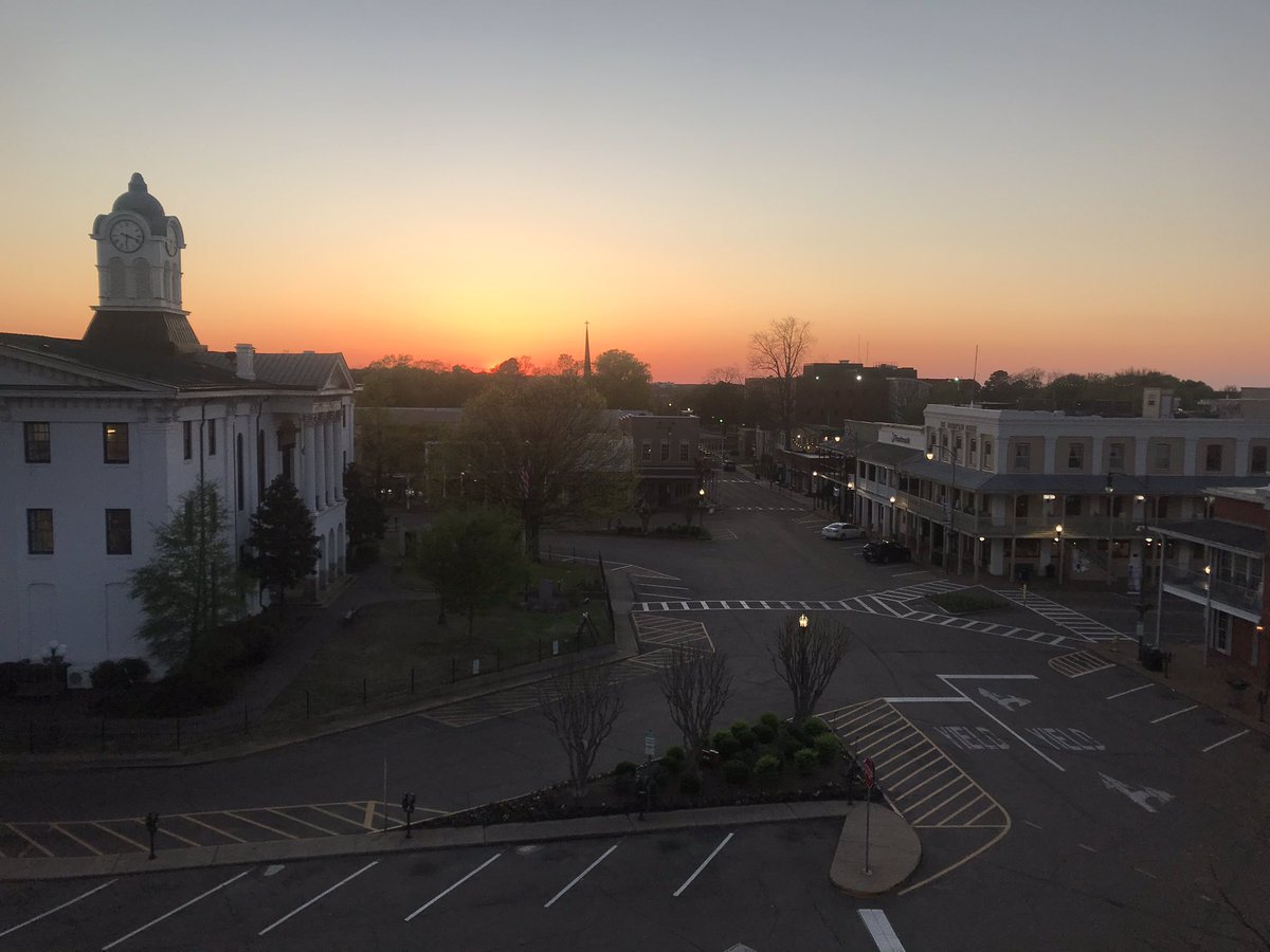 RobynTannehill's tweet photo. Some days I just have to go to the attic in City Hall and open a window and remind myself how much I love this town ❤️ #Oxford #WeGetToLiveHere #ServingOxford https://t.co/9Oeu6ZtDdd
