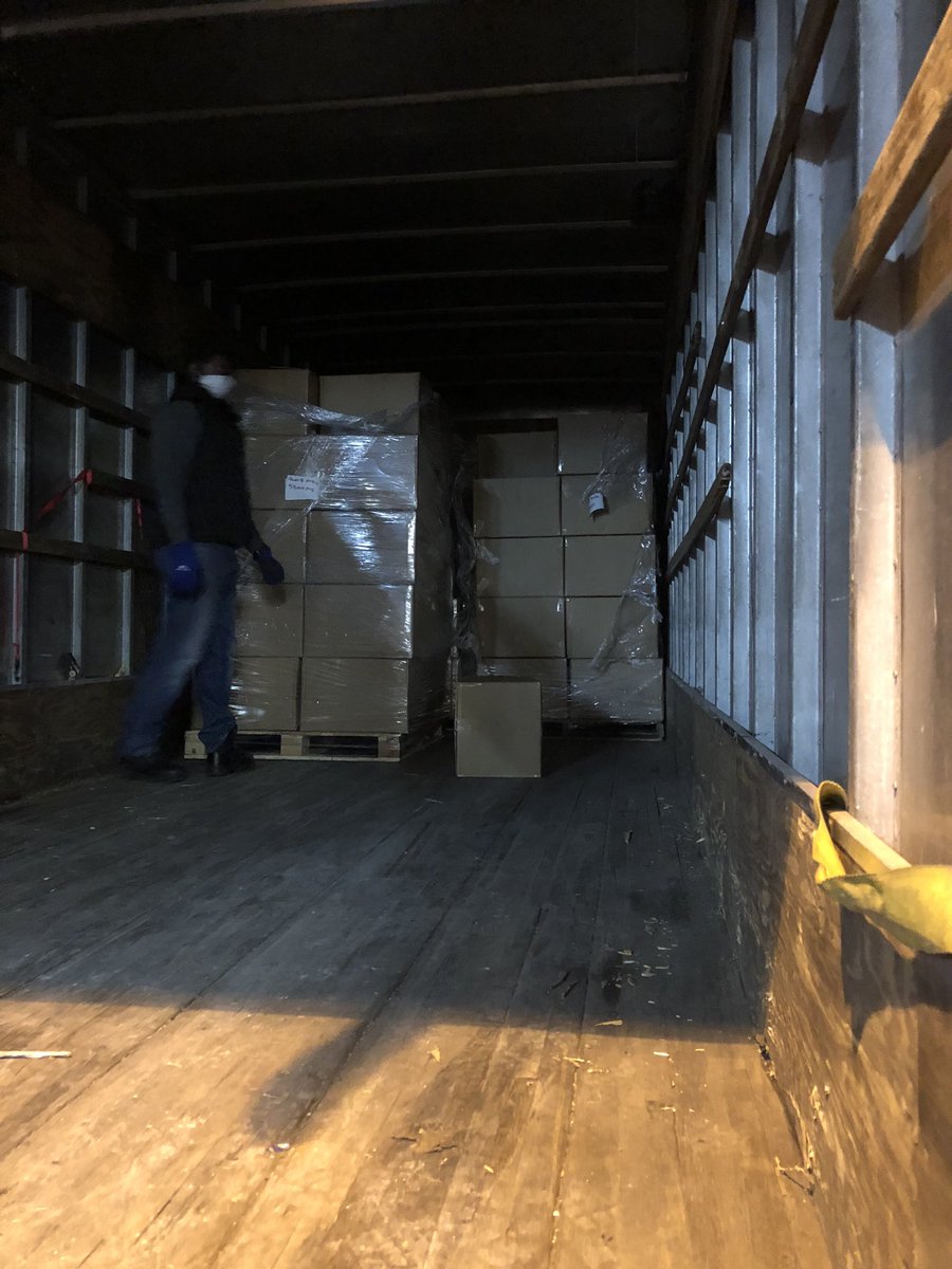 PatrickSasser5's tweet photo. What an amazing 2 days. Do to more gracious donors we were able to secure 200,000 more surgical mask today. These hospitals and first responders are in dire need. #OneCT https://t.co/ZyFI69sd1j