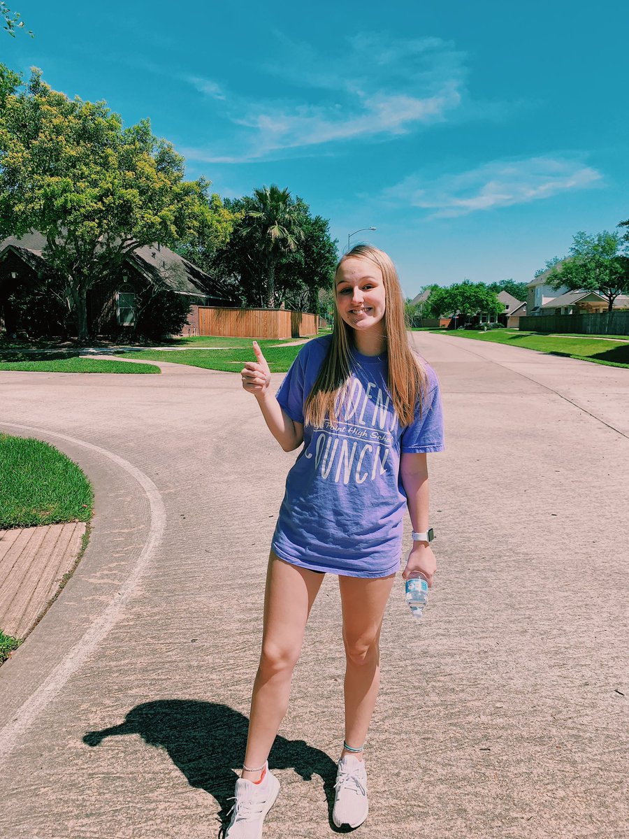 RPHS_StuCo's tweet photo. Student Council is twinning with their t-shirts... from a safe distance of course. Show us a picture of you and your social distance twin! #PantherSpirit20 #PantherWeek20 #PantherOnline20 #PantherLearning20 @RPHS_Panthers https://t.co/nP6TYRK9cy