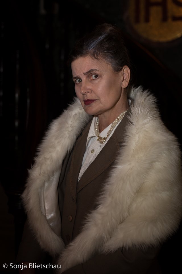 CopsandMonsters's tweet photo. “Revolution in a Teacup” episode 4 of series 1, written by @empowermint & guest starring @sophie_aldred @RachelTeate & @MrJamesPayton: https://t.co/jzJ5iYcBT5 please watch and share! #doctorwho #ultimateginger #werewolves #vampires #WritingCommunity #scifi #supernatural https://t.co/mxlCRP18U3