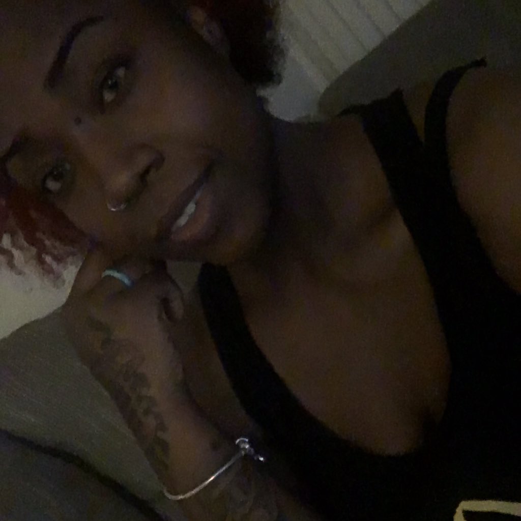 Hazming21's tweet photo. -Jazzy you’re my everything ❤️ #SelfLoveTime #JazzyVibes today’s challenge? Love yourself through every storm. It’s been a horrible past week but I promise I still get up looking and waiting for the rise of the sun #ImStillOkay #TheresHope https://t.co/bkMGmcaUA5