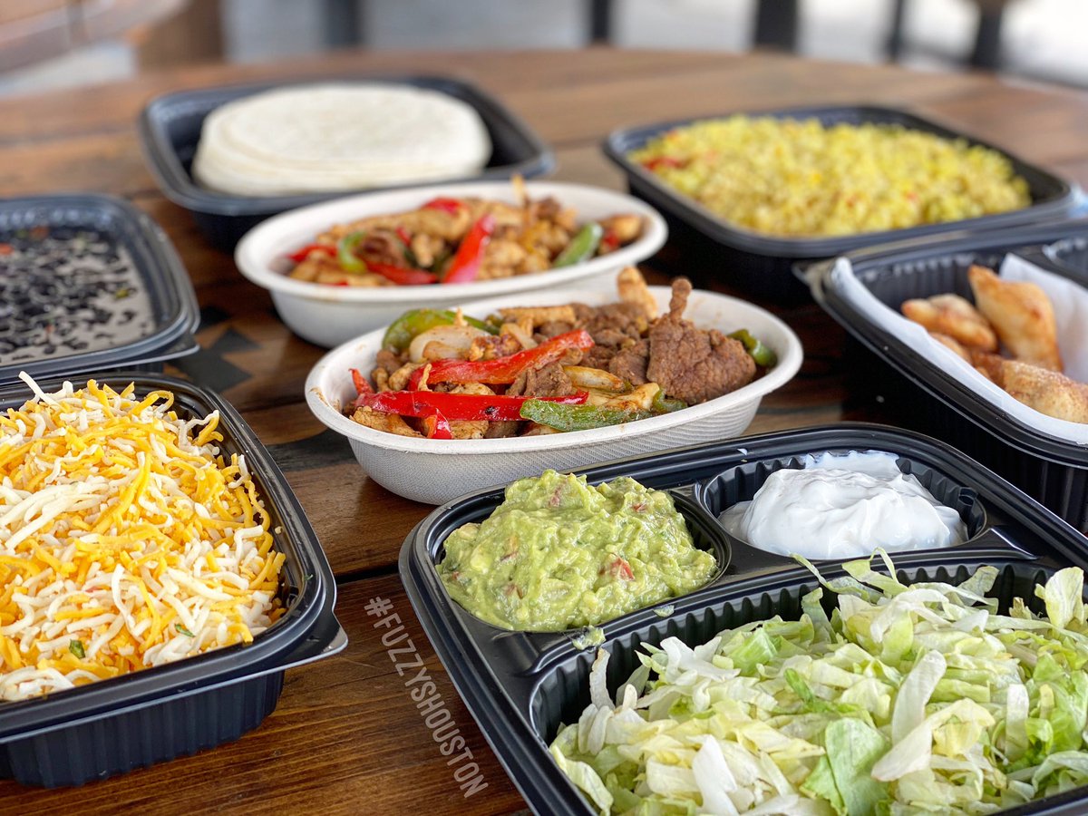 fuzzysleaguecty's tweet photo. Fajita Family Meals!!
•Choice of meat with veggies (Fajita beef, chicken or combo)
•Choice of 2 sides
•All the fixings
•Sopapilla bites with icing
Regular 4-6 ($55)
Large 6-8 ($70)
Order online, in store, or give us a call! #fuzzystacoshop #fuzzyshouston #leaguecity https://t.co/Hm0glZoWxv